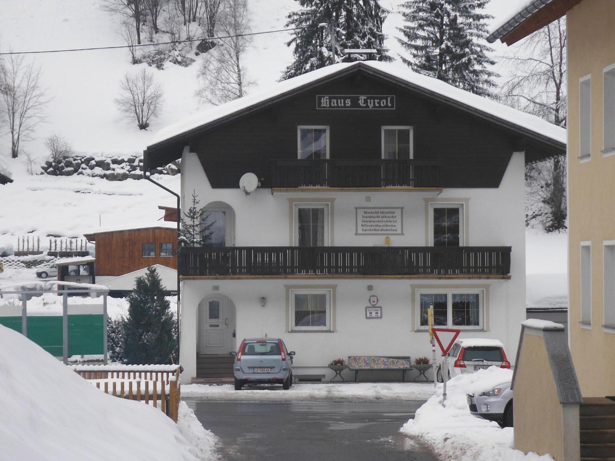 Апартаменты Haus Tyrol Зее Экстерьер фото